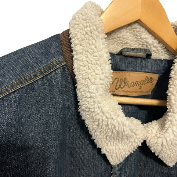 Wrangler Western Sherpa Lined Denim Trucker Jacket Blue Size XL 74256RT - Picture 4 of 12